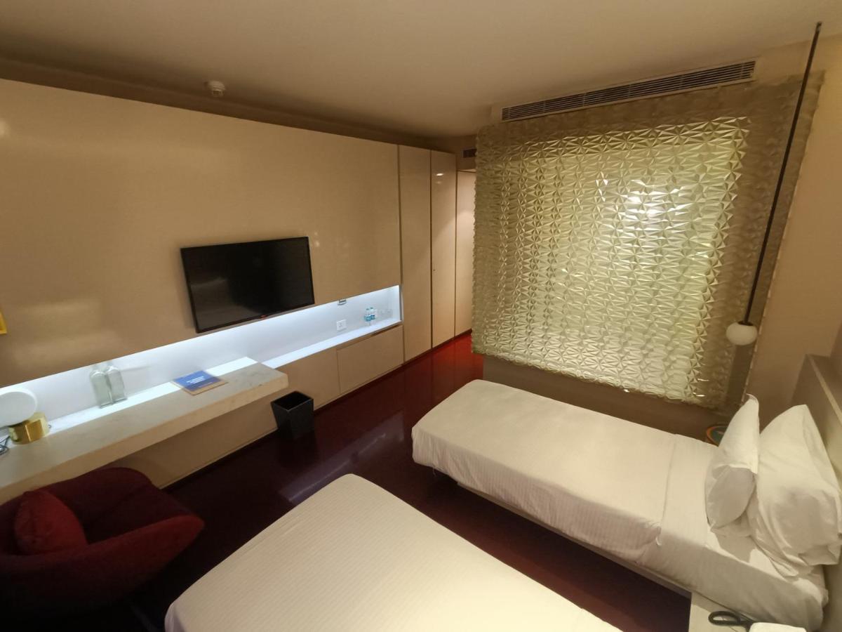 Boulevard By Design Hotel Chennai Zewnętrze zdjęcie