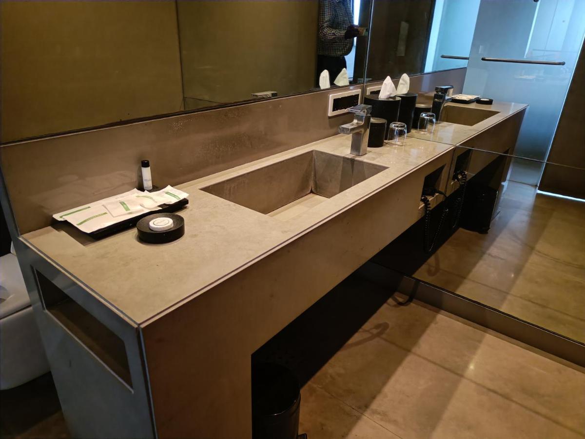 Boulevard By Design Hotel Chennai Zewnętrze zdjęcie