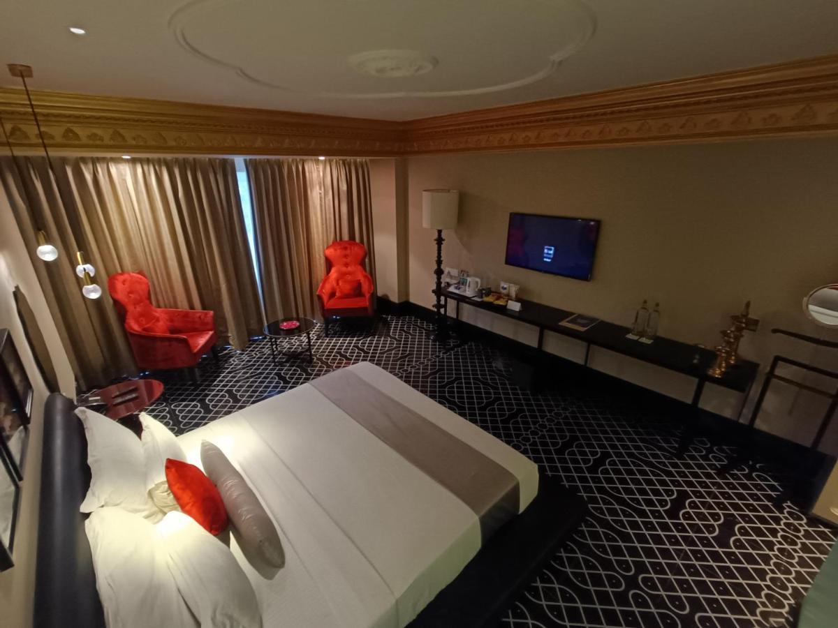 Boulevard By Design Hotel Chennai Zewnętrze zdjęcie