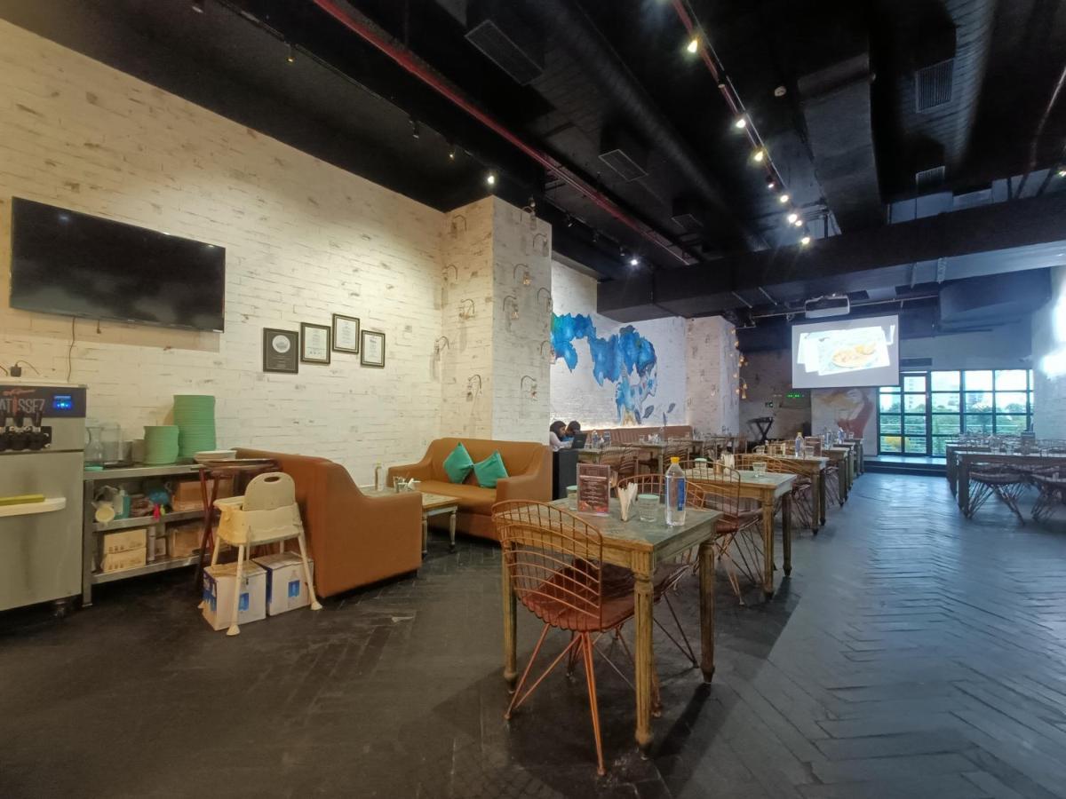Boulevard By Design Hotel Chennai Zewnętrze zdjęcie